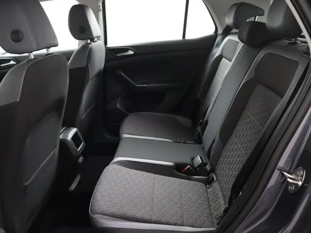 Volkswagen T-Cross 1.0 TSI Style 2022 Benzine 8