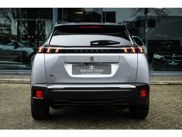Peugeot e-2008 EV GT Première 50 kWh 2020 Elektrisch 18