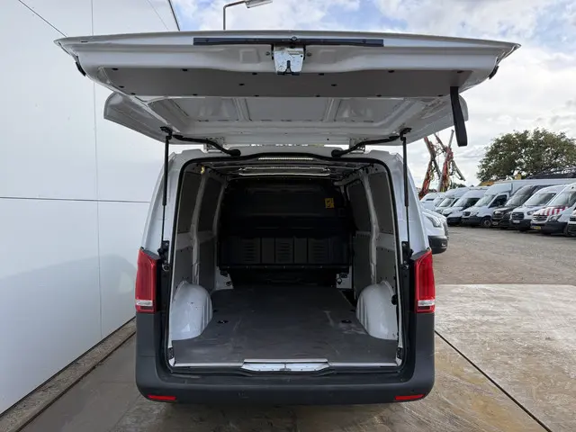 Mercedes-Benz Vito 114 2.1 CDI 2019 Diesel 11