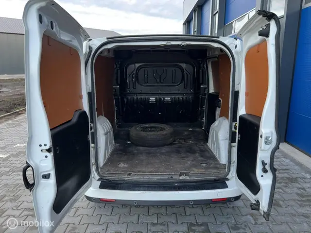 Fiat Doblò Cargo 1.3 MJ L1H1 nieuwe apk 2018 Diesel 9