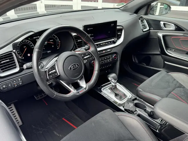 Kia Ceed pro_cee'd 1.6 TGDI GT 2021 Benzine 14