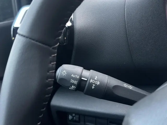 Citroën C4 1.2 Puretech 130pk Feel Pack 2024 Benzine 27