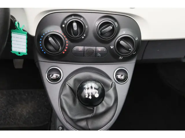 Fiat 500C 1.2 2015 Benzine 23