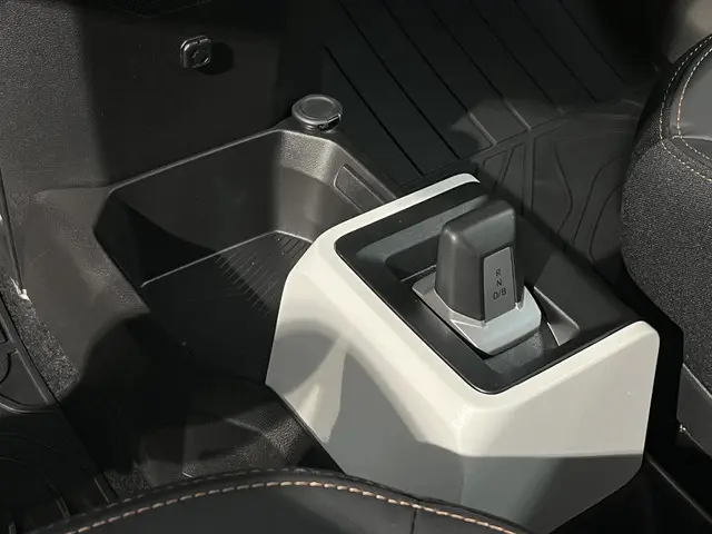 Dacia Spring Extreme 65 26.8 kWh 2025 Elektrisch 27