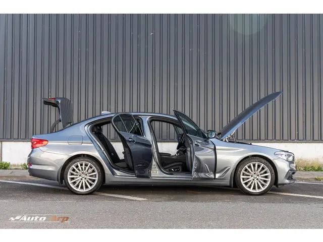 BMW 5 Serie 520d High Executive 2018 Diesel 5