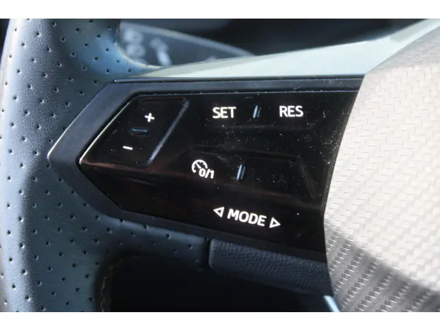 CUPRA Born Essential 62 kWh 2023 Elektrisch 8