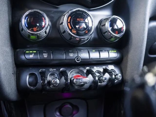 MINI 5-Deurs Cooper Aut. 2020 Benzine 15