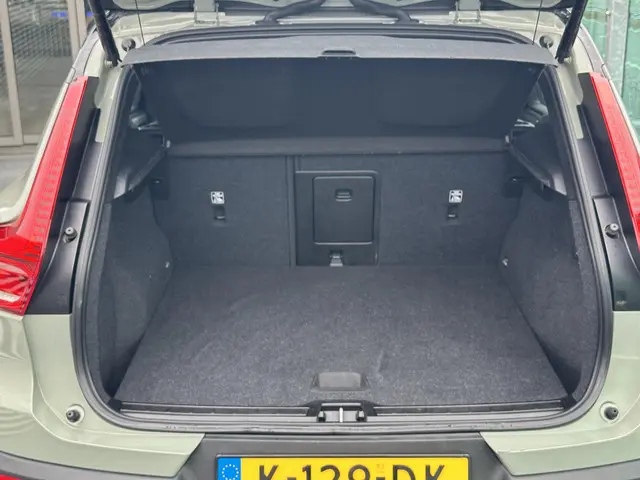 Volvo XC40 Recharge P8 AWD R-Design 2020 Elektrisch 15