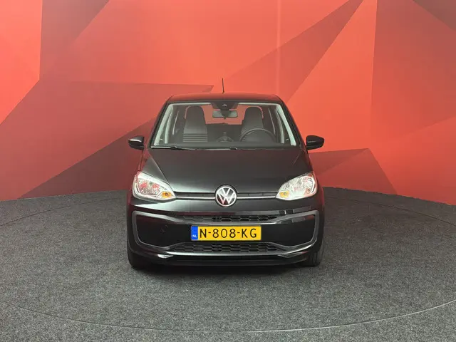 Volkswagen up! 1.0 2021 Benzine 10