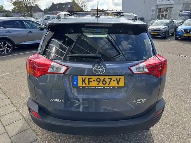 Toyota RAV4 2.5 Limited 4WD Automaat 2013 Benzine 6