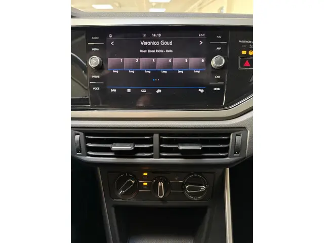 Volkswagen Polo 1.0 TSI Comfortline 2020 Benzine 12