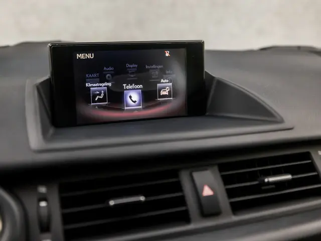 Lexus CT 200h 25th Edition 2015 Hybride Benzine 28