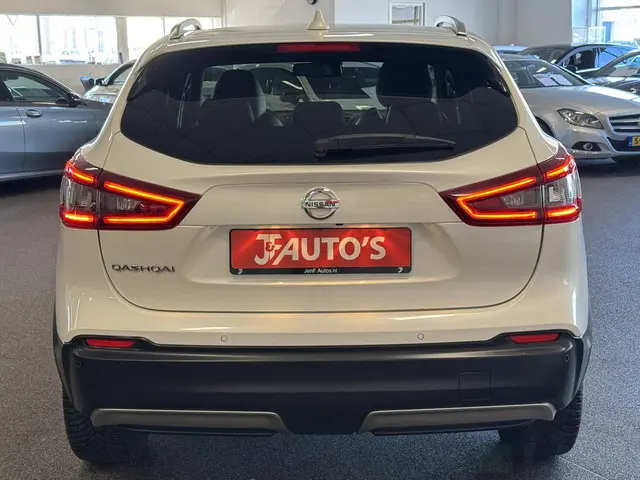 Nissan QASHQAI 1.3 DIG-T Tekna 2021 Benzine 4