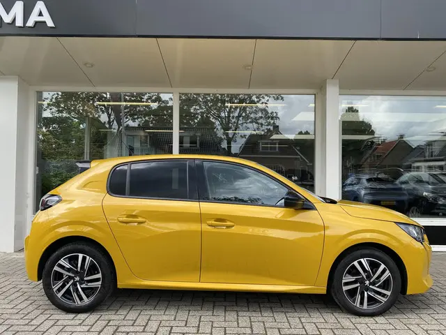 Peugeot 208 2