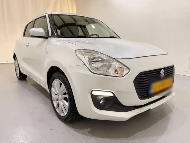 Suzuki Swift HB 1.2 Dualjet Select Navi 2019 Benzine 17