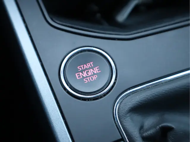 SEAT Arona 1.0 TSI Style Business 2019 Benzine 33