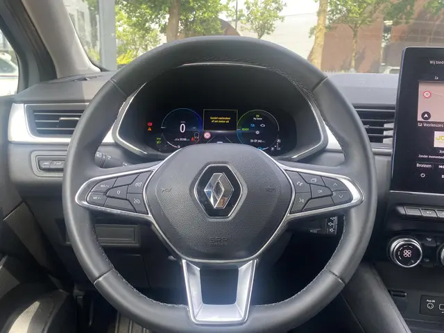 Renault Captur Techno 2023 Hybride Benzine 12