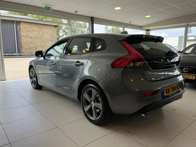 Volvo V40 2.0 T3 Nordic+ 2016 Benzine 39