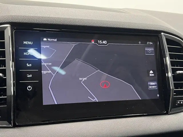 Škoda Karoq 1.5 TSI ACT Style Business 2018 Benzine 4