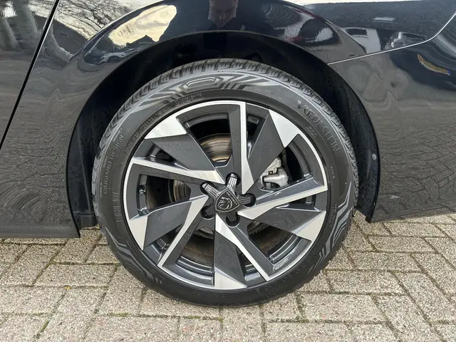 Peugeot 308 SW 1.2 Turbo 130 PK Allure 2024 Benzine 35