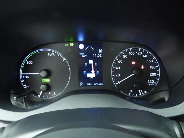 Toyota Yaris 1.5 Hybrid Active 2022 Hybride Benzine 12