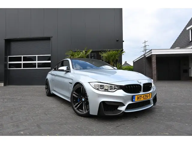 BMW M4 4-serie Coupé 2016 Benzine 2