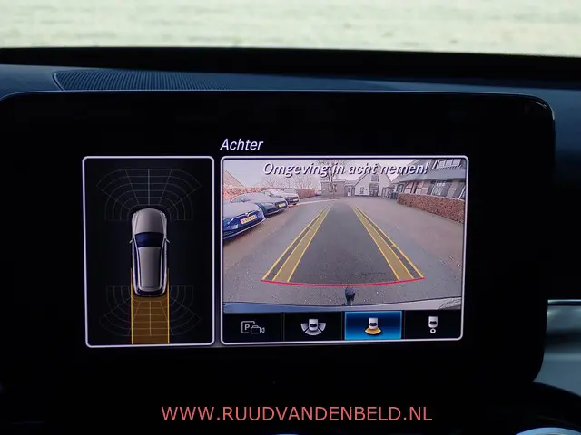 Mercedes-Benz C-Klasse Estate 300DE 2020 Hybride Diesel 13