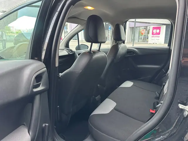 Citroën C3 1.0 VTi Attraction 2014 Benzine 11