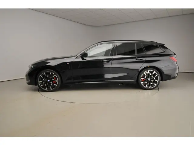 BMW 3 Serie Touring 330e 2026 Hybride Benzine 2