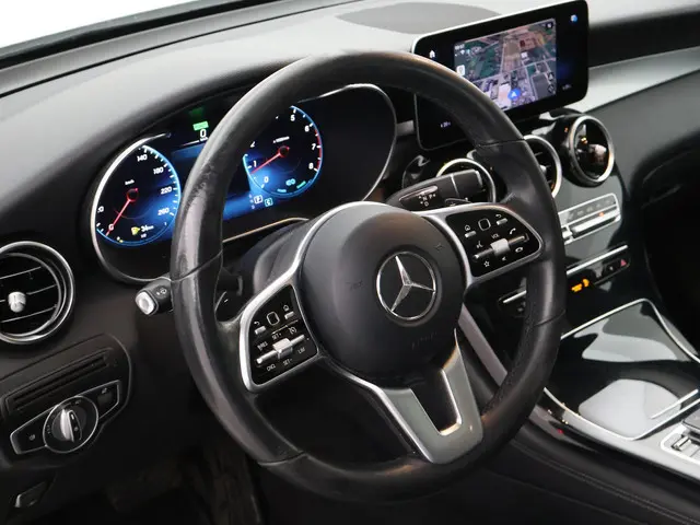 Mercedes-Benz GLC 200 AUT9 NIEUW MODEL 2019 Benzine 34