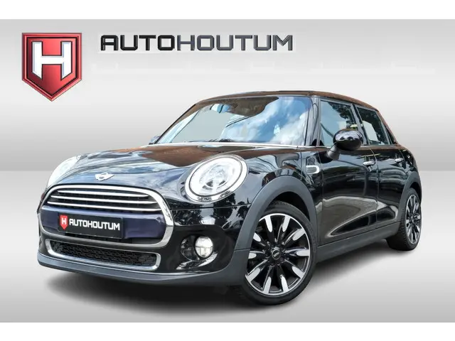 MINI Cooper Mini 1.5 Chili Serious Business 2017 Benzine