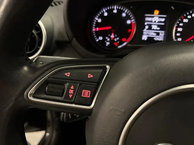 Audi A1 Sportback 1.0 TFSI Adrenalin S-LINE 2017 Benzine 13