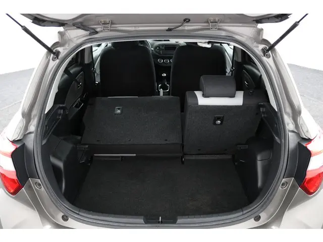 Toyota Yaris 1.0 VVT-i Comfort 2020 Benzine 23
