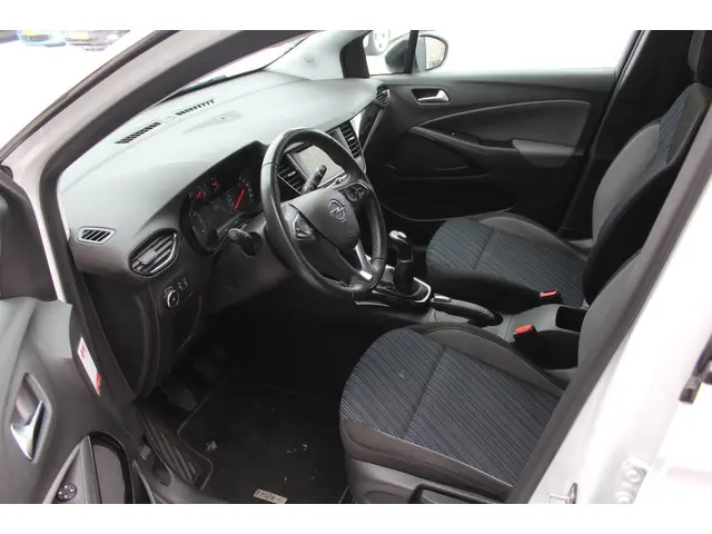 Opel Crossland X 1.2 120 Jaar Edition 2019 Benzine 12