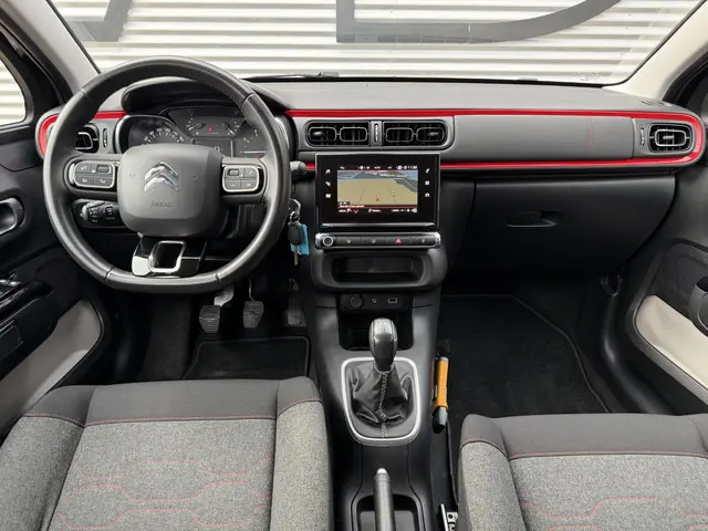 Citroën C3 1.2 PureTech S&S Shine 2018 Benzine 21