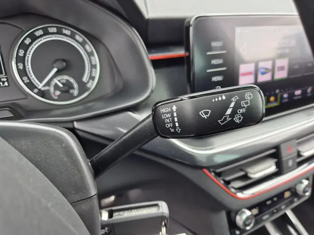 Škoda Scala 1.0 TSI Sport Business 2019 Benzine 14