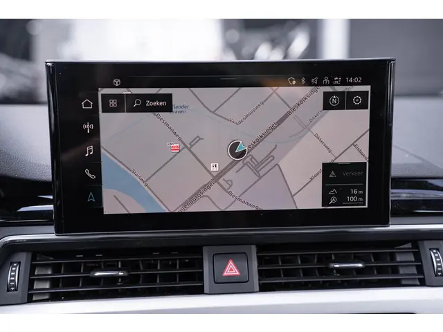 Audi A4 Avant 35 TFSI Business Edition 2021 Benzine 46