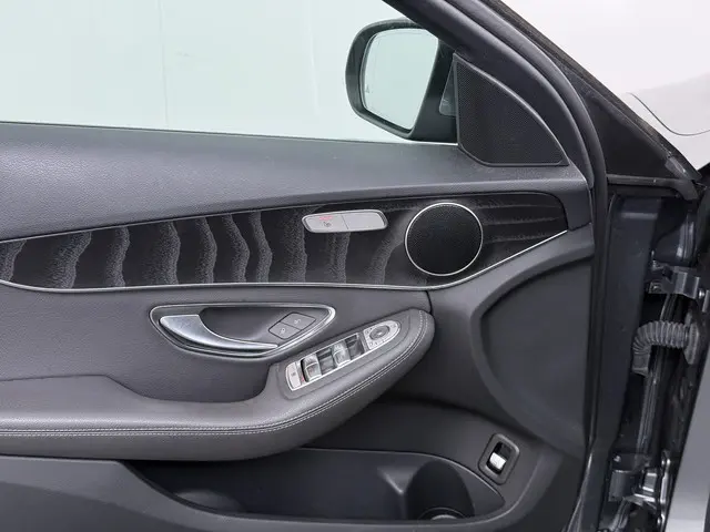 Mercedes-Benz C-Klasse 200 Avantgarde 2019 Benzine 11