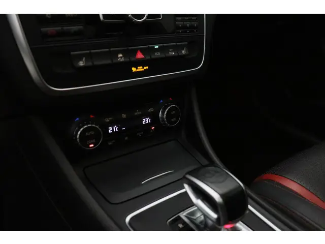 Mercedes-Benz GLA AMG 45 4Matic Edition 1 2014 Benzine 32