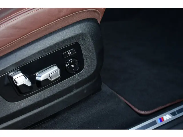 BMW X5 xDrive45e M-Sport 2021 Hybride Benzine 66