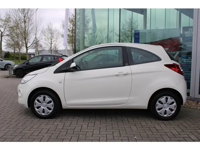 Ford Ka 1.2 Style start/stop 2014 Benzine 2