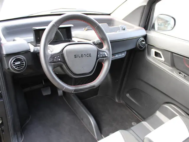 Silence S04 elektrische Citycar 90km/u 2023 Elektrisch 12