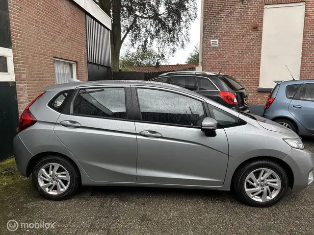 Honda Jazz 1.3 i-VTEC Comfort/AUT/NAVI 2016 Benzine 5