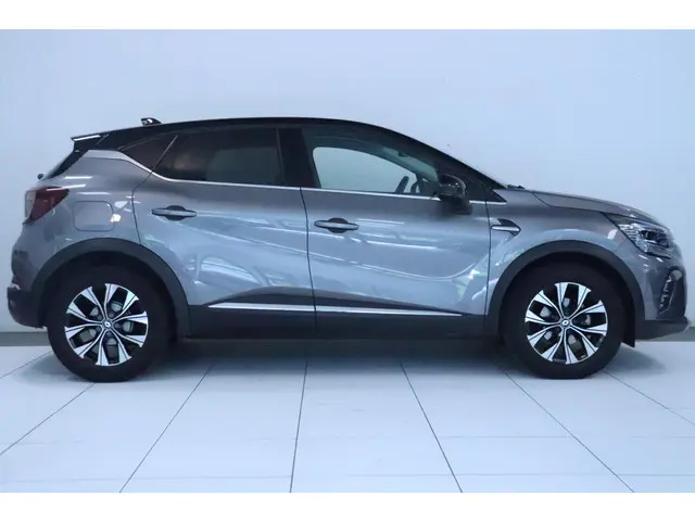 Renault Captur 1.3 160 Pk techno Automaat 2023 Benzine 17