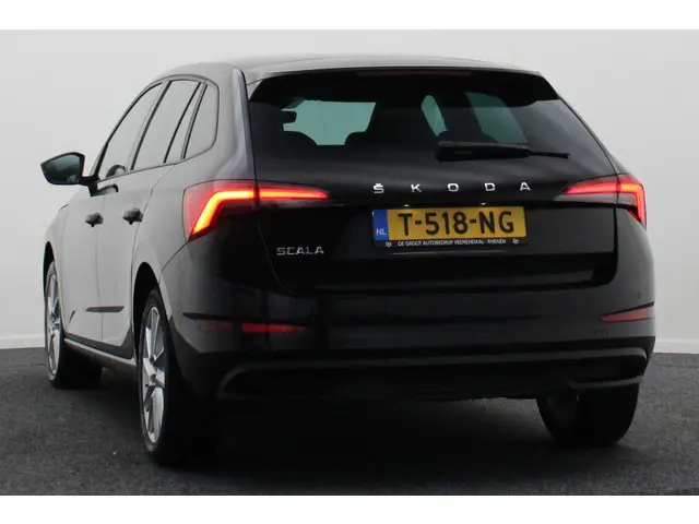 Škoda Scala 1.0 TSI DSG Sport Business 2023 Benzine 18