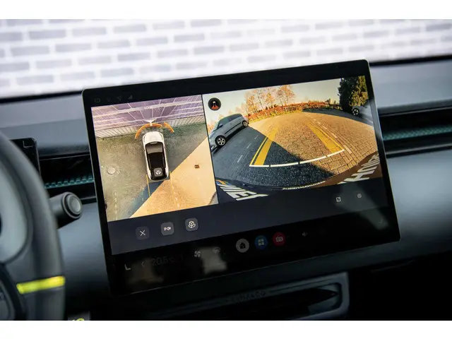 Lynk & Co 02 More 66 kWh 2026 Elektrisch 20