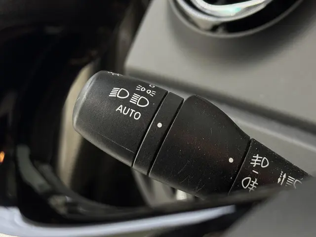 Renault Captur 0.9 TCe Dynamique 2015 Benzine 18