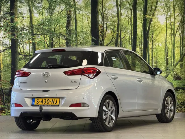 Hyundai i20 1.4 Business Edition 2018 Benzine 5