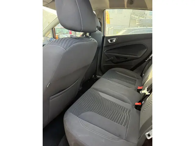 Ford Fiesta 1.0 EcoBoost Titanium 2013 Benzine 12