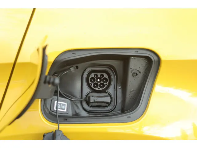 Jeep Avenger SUMMIT 54 KWH 2023 Elektrisch 10